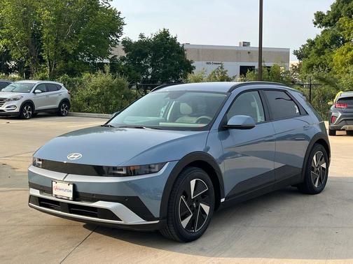 2025 Hyundai IONIQ 5 SEL