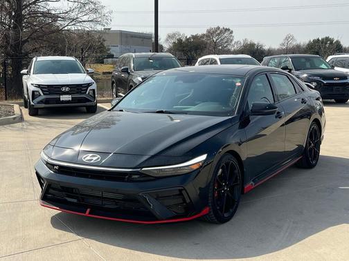 2025 Hyundai ELANTRA N Base