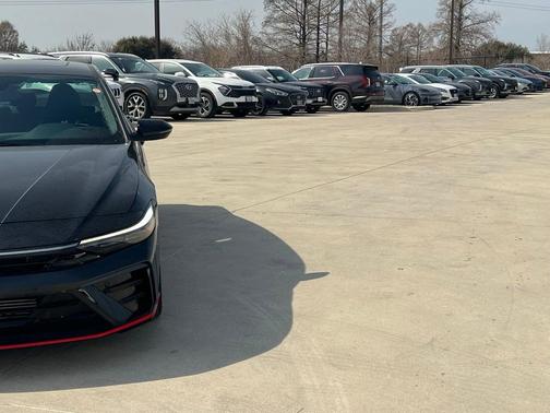 2025 Hyundai ELANTRA N Base