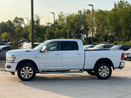 2023 RAM 2500 Laramie Crew Cab 4x4 6'4' Box