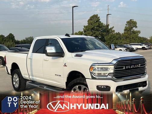 2023 RAM 2500 Laramie Crew Cab 4x4 6'4' Box