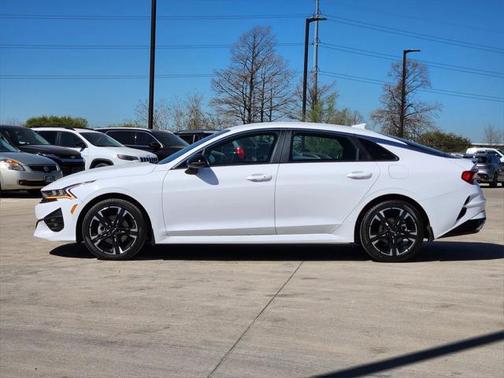 2024 Kia K5 GT-Line