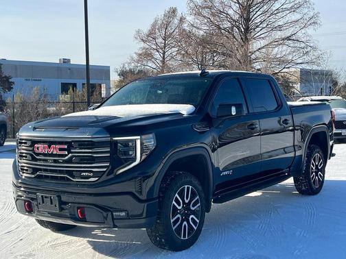 2024 GMC Sierra 1500 AT4