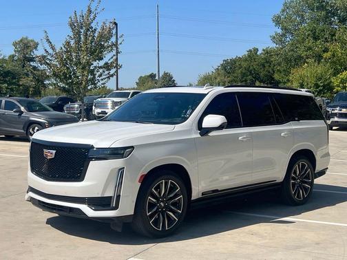Crystal White Tricoat 2024 Cadillac Escalade Sport Platinum
