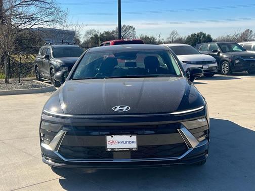 2026 Hyundai SONATA SEL