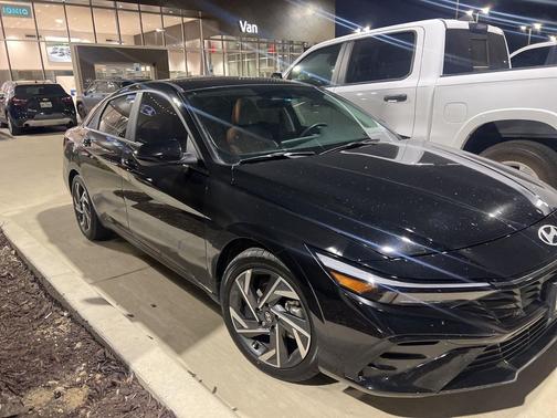 2024 Hyundai ELANTRA HEV Limited