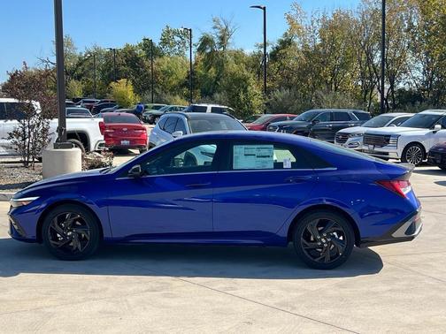 2026 Hyundai ELANTRA Sport