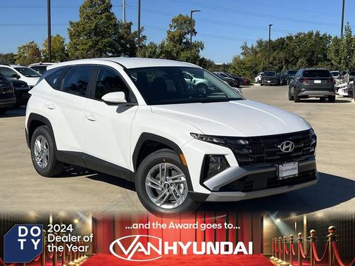 2026 Hyundai TUCSON SE