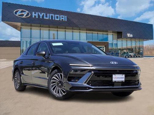 2025 Hyundai SONATA Hybrid Limited