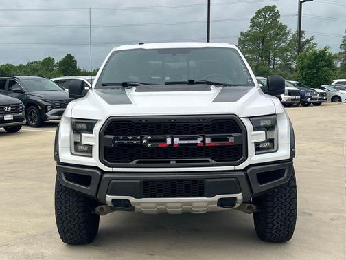Oxford White 2018 Ford F-150 Raptor