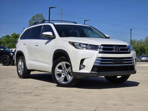 2017 Toyota Highlander Limited