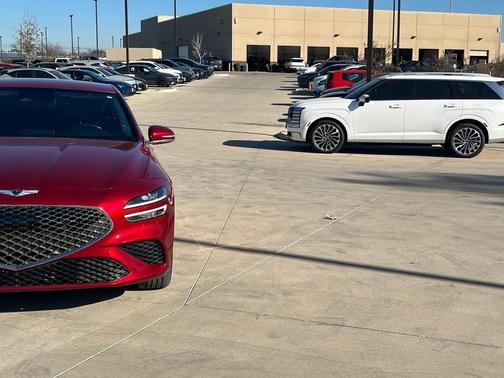 2023 Genesis G70 2.0T RWD