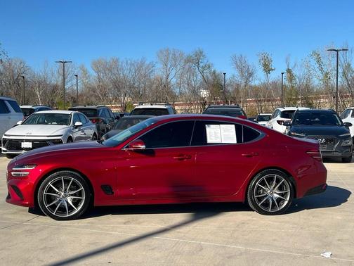 2023 Genesis G70 2.0T RWD