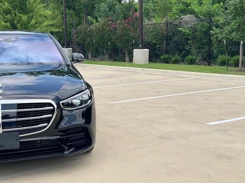 Black 2022 Mercedes-Benz S-Class 4MATIC