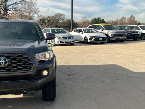 2023 Toyota Tacoma TRD Off-Road