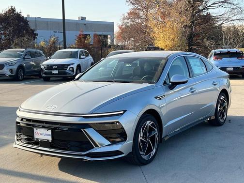 2026 Hyundai SONATA SEL