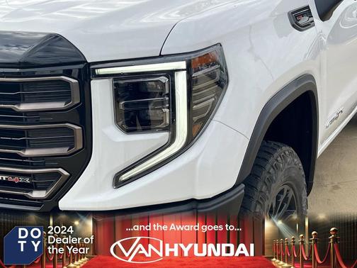 2023 GMC Sierra 1500 AT4X