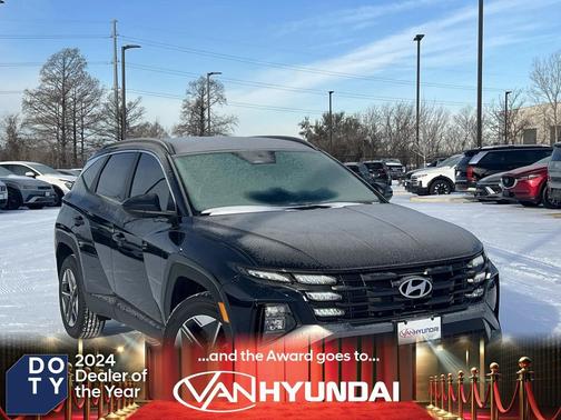 2026 Hyundai TUCSON Hybrid SEL