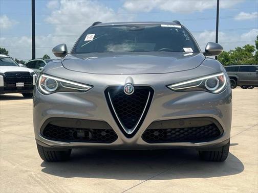 2018 Alfa Romeo Stelvio Ti Sport