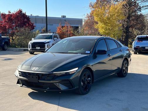 2026 Hyundai ELANTRA Sport