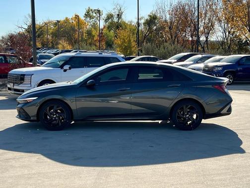 2026 Hyundai ELANTRA Sport