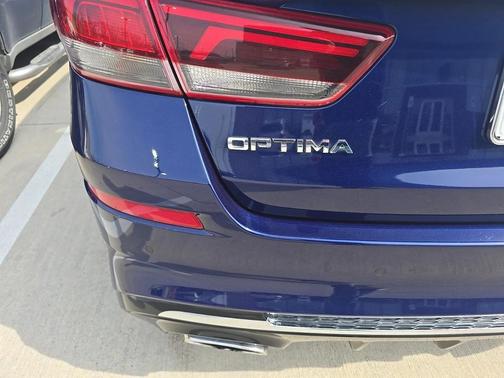 2019 Kia Optima S