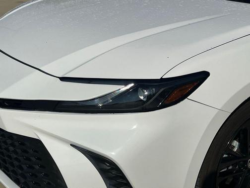 Ice 2025 Toyota Camry SE