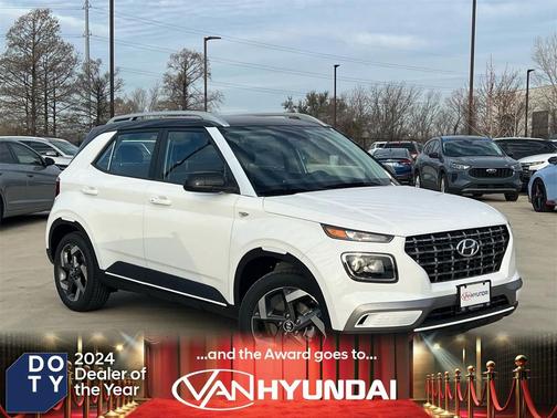 2026 Hyundai VENUE SEL w/Two-Tone Roof