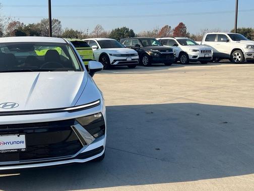 2026 Hyundai SONATA SE