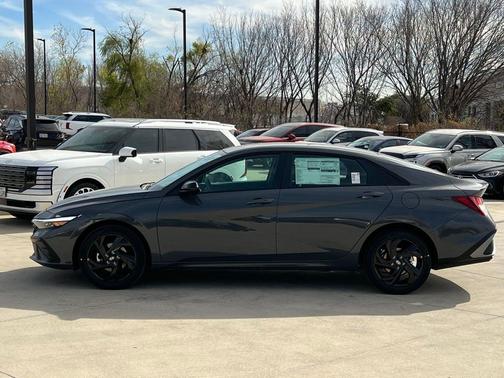 2026 Hyundai ELANTRA Sport