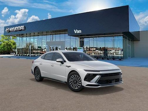 2025 Hyundai SONATA Hybrid SE