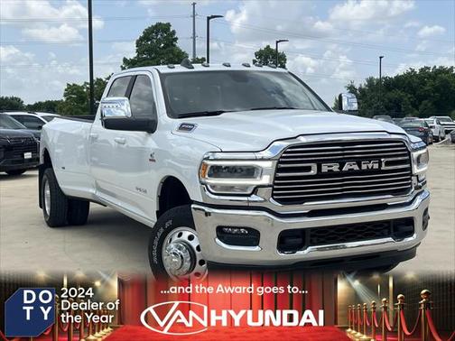 2024 RAM 3500 Laramie Crew Cab 4x4 8' Box