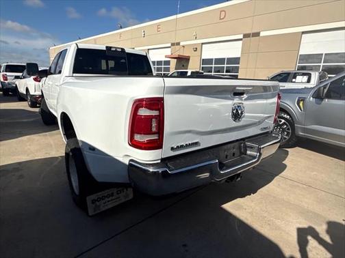 2024 RAM 3500 Laramie Crew Cab 4x4 8' Box