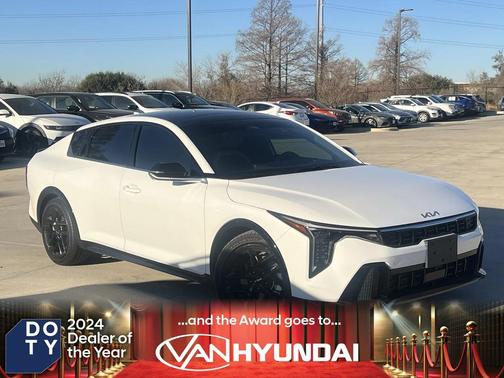 2025 Kia K4 GT-Line Turbo