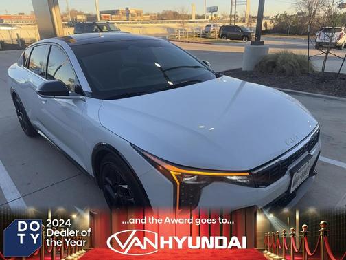 2025 Kia K4 GT-Line Turbo