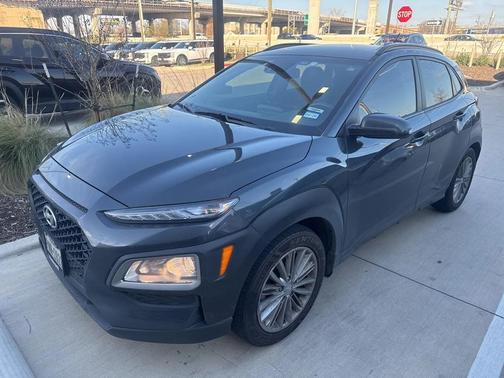 2021 Hyundai KONA SEL