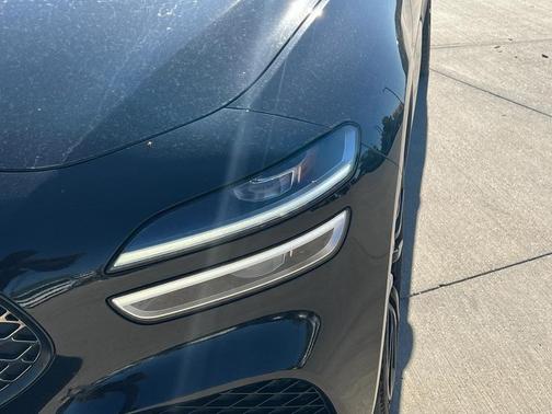 2022 Genesis G70 3.3T