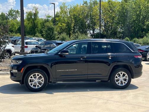 2023 Jeep Grand Cherokee Limited X