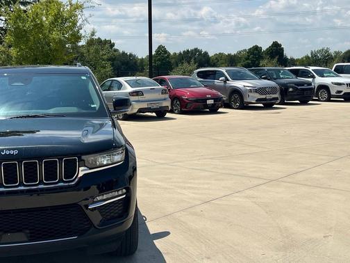 2023 Jeep Grand Cherokee Limited X