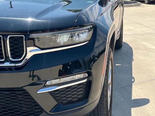 2023 Jeep Grand Cherokee Limited X