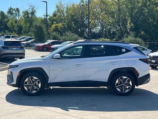 2026 Hyundai TUCSON SEL Convenience