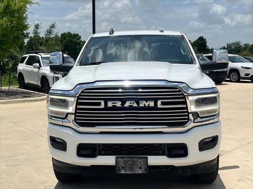 2023 RAM 2500 Laramie Crew Cab 4x4 6'4' Box
