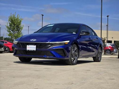 2025 Hyundai ELANTRA Sport