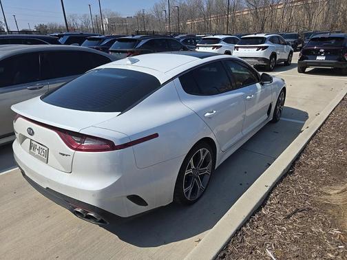 2019 Kia Stinger GT2