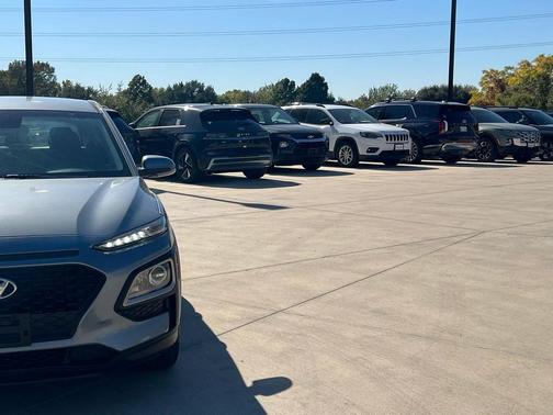 2021 Hyundai KONA SE