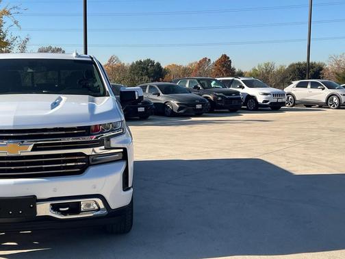 2019 Chevrolet Silverado 1500 High Country