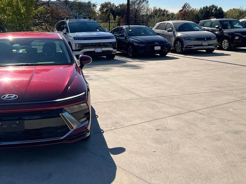 2025 Hyundai SONATA SEL