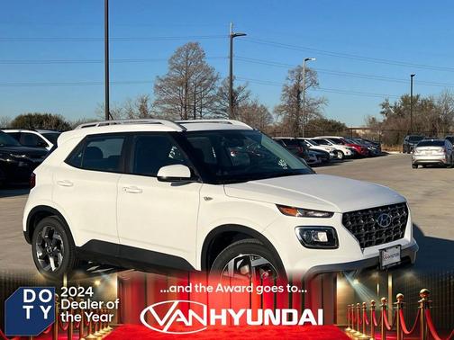 Lunar White 2026 Hyundai VENUE SEL
