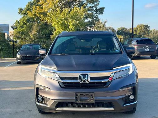 2020 Honda Pilot Touring 8-Passenger