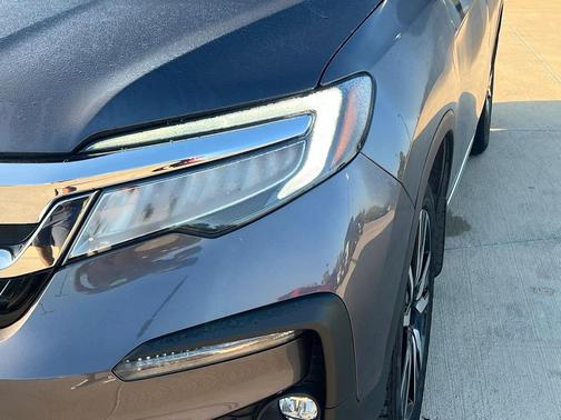 2020 Honda Pilot Touring 8-Passenger